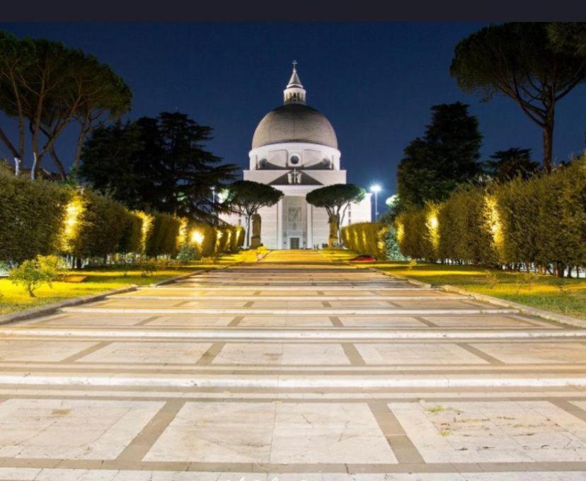 Eur Centro Lux Con Camino Rom
